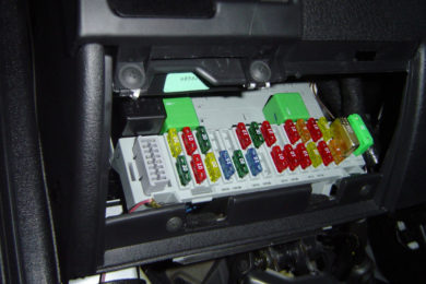 ELEKTROMECHANIKA I ELEKTRYKA